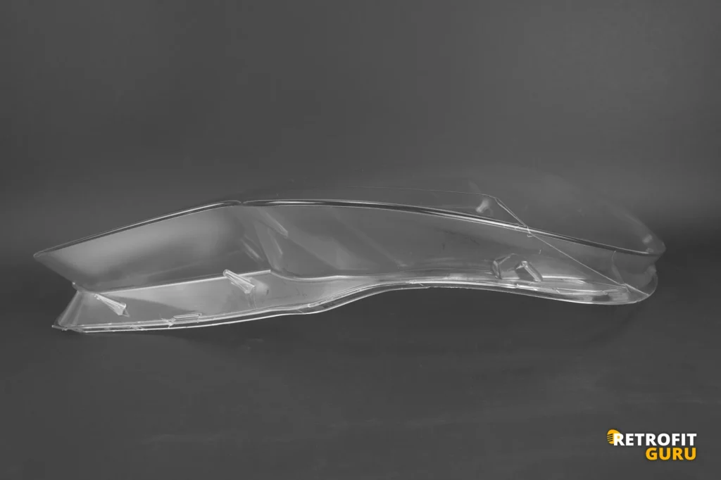 Kryty světel Volkswagen Touran 06-10 – levý kryt, další pohled