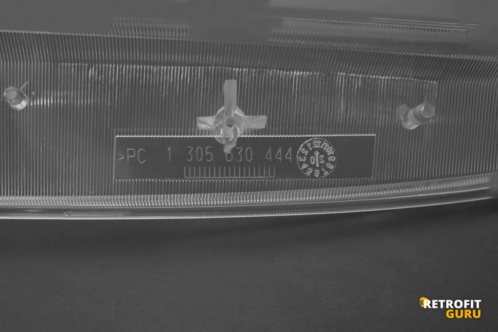 Kryty světel Mercedes S W221 05-09 – pravý kryt, další pohled